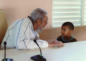 Fidel Castro am 7. April 2016 im Schulzentrum Vilma Espin